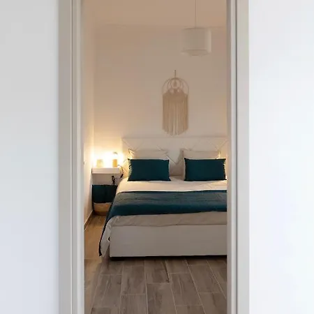 Irida'S Sea Front Apartment With Astonishing View Theologos  Exterior photo