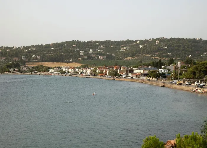 Irida\'S Sea Front Apartment With Astonishing View