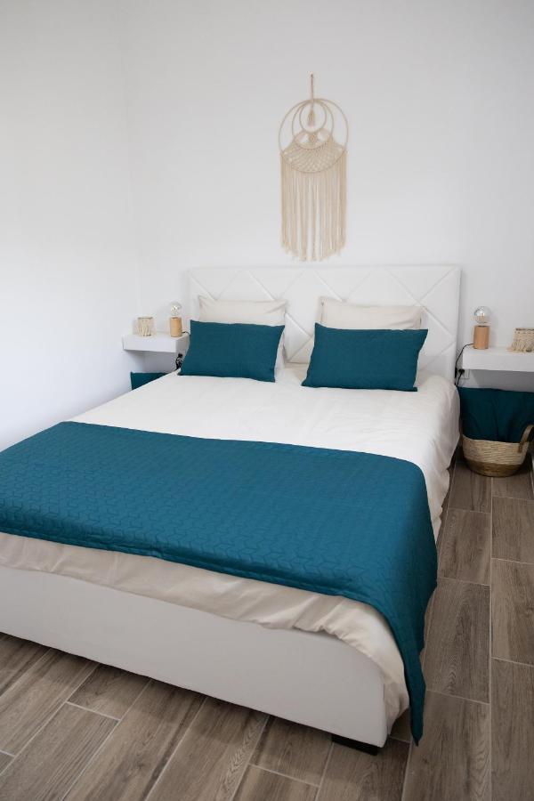 Apartment Irida's Sea Front With Astonishing View *